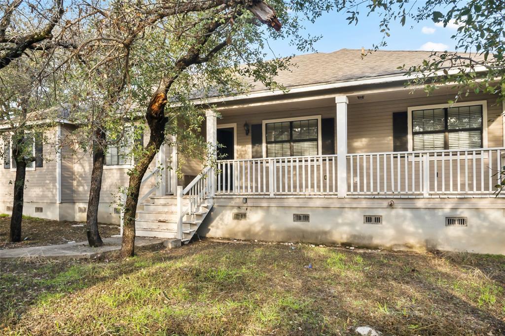 208 S Cougar Ave in Cedar Park, TX - Building Photo