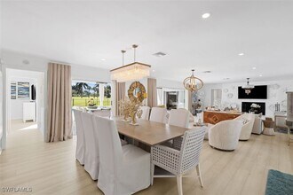 2728 Crayton Rd in Naples, FL - Building Photo - Building Photo