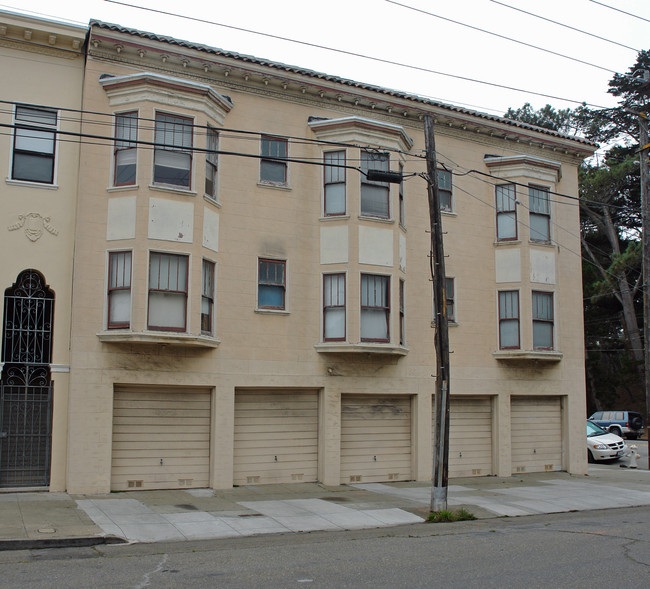 5450 Fulton St in San Francisco, CA - Building Photo - Building Photo