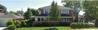 131 Lincoln Ave, Unit Lincoln Ave Upper in Sheboygan, WI - Building Photo