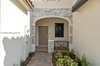 24643 SW 119th Ct in Princeton, FL - Building Photo - Building Photo