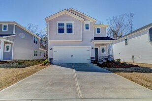 5037 Poplin Vly in Cherryville, NC - Building Photo