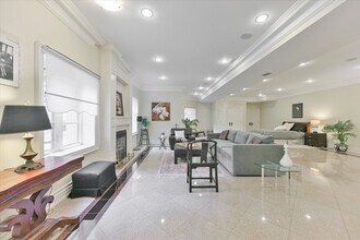 50 Old Yonge St in Toronto, ON - Building Photo - Building Photo