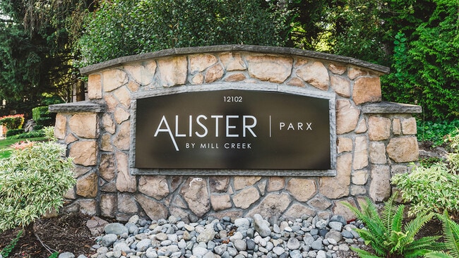 Alister Parx I