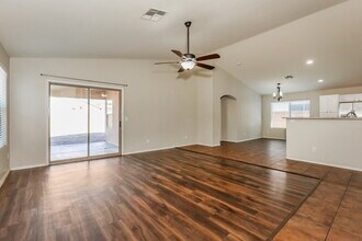 484 W Gascon Rd in San Tan Valley, AZ - Building Photo - Building Photo