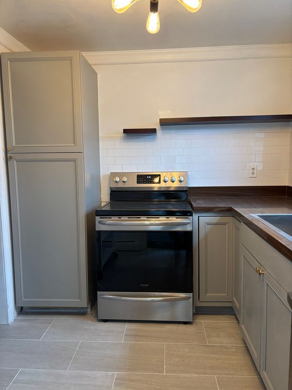 49 Grandview Dr in Farmington, CT - Foto de edificio - Building Photo