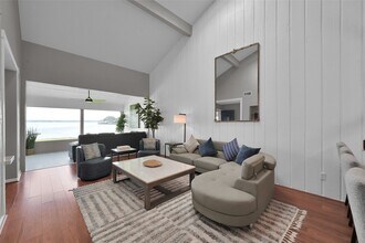 39 Lakeview Village in Montgomery, TX - Foto de edificio - Building Photo