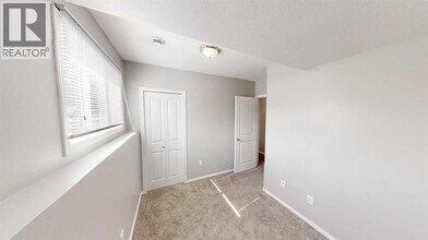 9804-9899 99 St in Wembley, AB - Building Photo - Building Photo