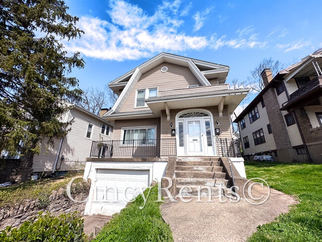2260 Buxton Ave, Unit 1