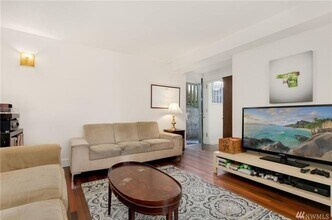 5060 Renton Ave S in Seattle, WA - Building Photo - Building Photo