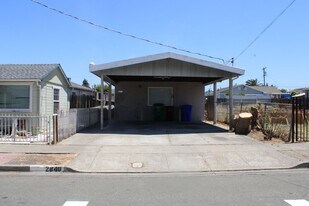 2840 12th St in San Pablo, CA - Building Photo