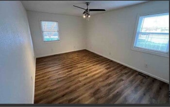 2422 Jackson Ave in Point Pleasant, WV - Building Photo - Building Photo