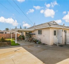 20531 Covello St in Canoga Park, CA - Building Photo - Building Photo