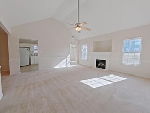 113 Dozier Dr in Harlem, GA - Foto de edificio - Building Photo