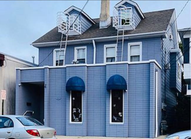 106 E Pine St in Millville, NJ - Building Photo - Building Photo
