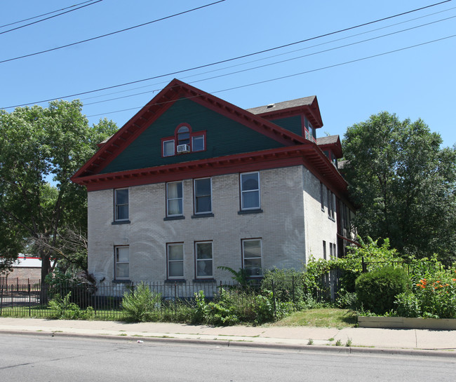 1521 25th St E in Minneapolis, MN - Building Photo - Building Photo