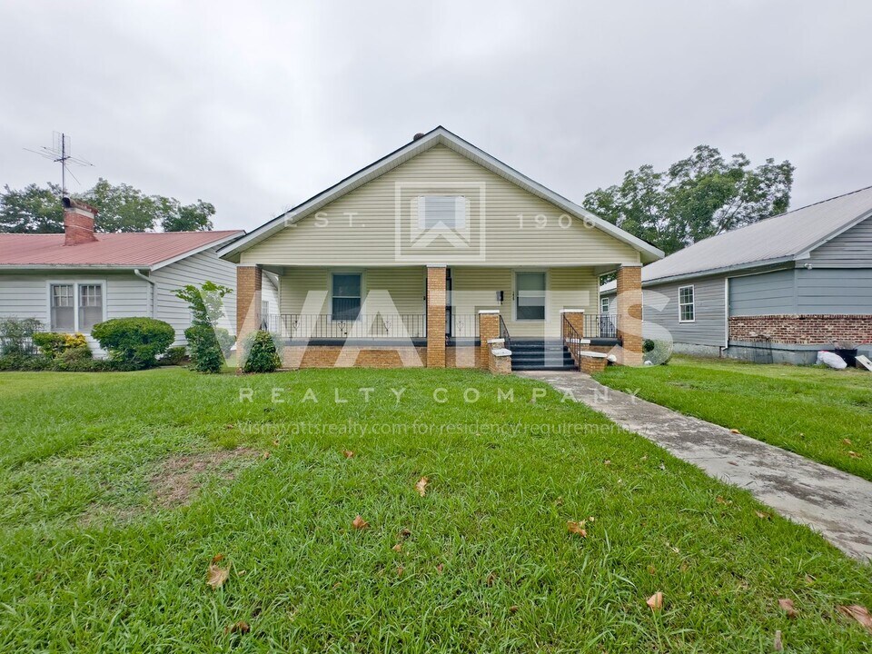 1420 7th Ave N in Bessemer, AL - Building Photo
