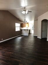 1 Wyndham Ct in Chico, CA - Building Photo - Building Photo