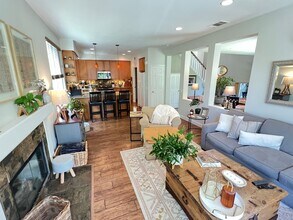 34 Parrell Ave in Lake Forest, CA - Building Photo - Building Photo