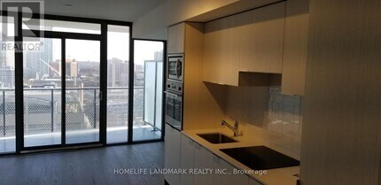 11-1411 Wellesley St W in Toronto, ON - Building Photo - Building Photo