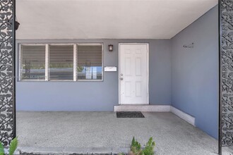 923 N 17th Ave in Hollywood, FL - Building Photo - Building Photo