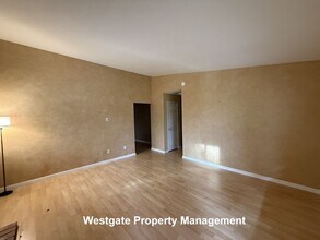 1613 Perseus Ct in Petaluma, CA - Building Photo - Building Photo