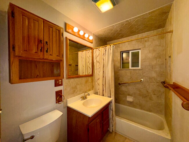 10800 W 39th Pl in Wheat Ridge, CO - Building Photo - Building Photo