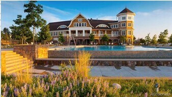 7303 S Scottsburg Way in Aurora, CO - Building Photo