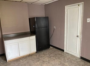 653 Morgan St, Unit #1 Garden View Apartment in Dickson City, PA - Foto de edificio - Building Photo