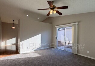 5135 E Evergreen St in Mesa, AZ - Building Photo - Building Photo