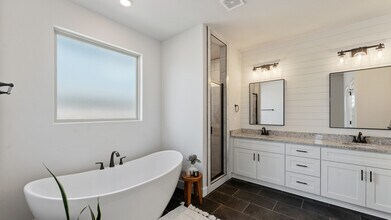 4103 SW Wheatgrass Blvd in Bentonville, AR - Building Photo - Building Photo