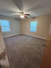 1310 Eisenhower St in Lumberton, NC - Building Photo - Building Photo