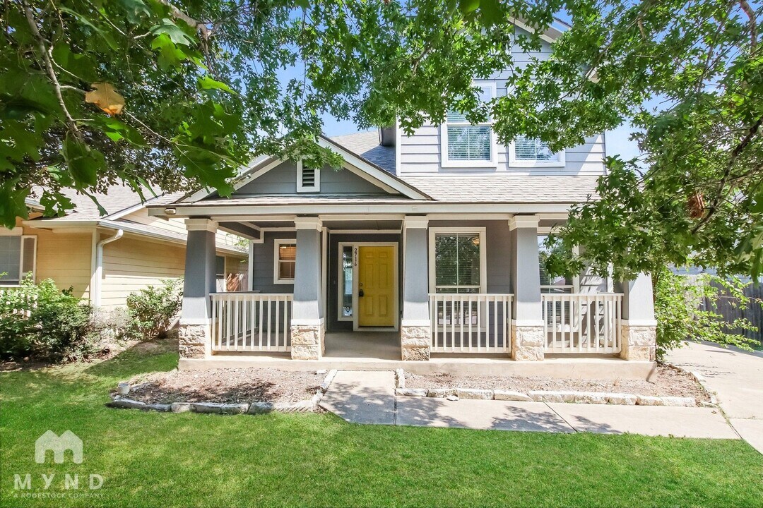 2716 Amberglow Ct in Round Rock, TX - Building Photo