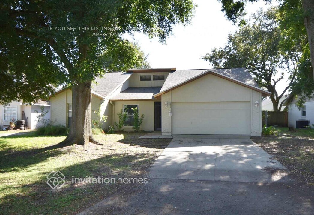 1645 Sailpoint Dr in Bartow, FL - Foto de edificio