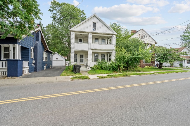 22 N Lake Ave in Troy, NY - Building Photo - Building Photo