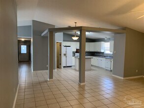 2952 Raines St in Pensacola, FL - Building Photo - Building Photo