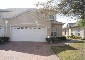 2533 Stanhope Dr in New Port Richey, FL - Building Photo