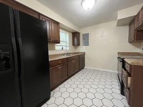 2010 NW 30th Ave in Fort Lauderdale, FL - Building Photo - Building Photo