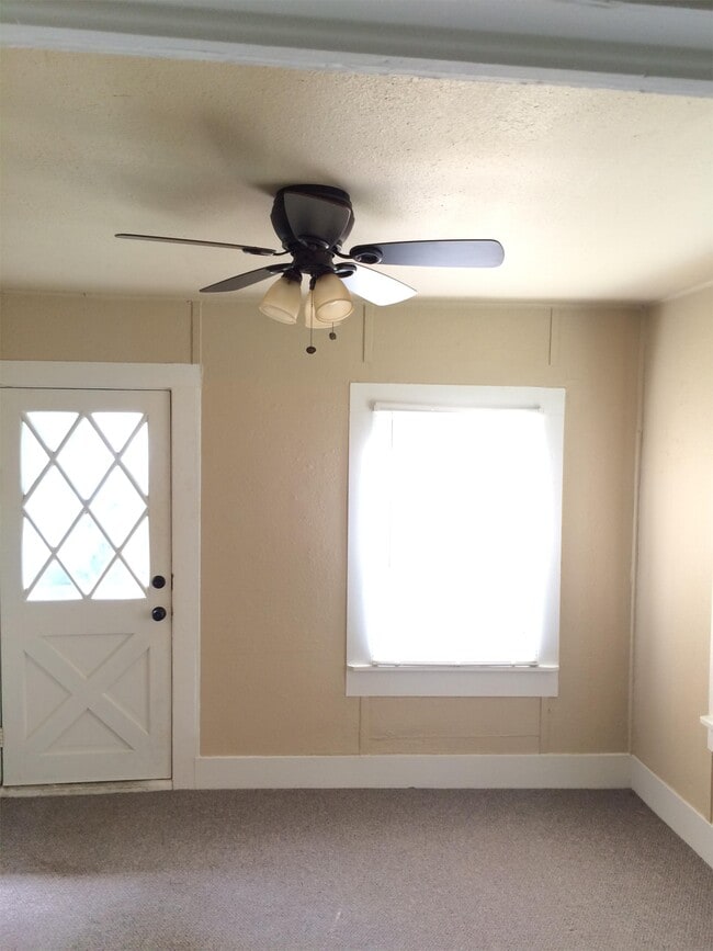 4207 N Beaver Ave in Bethany, OK - Building Photo - Building Photo