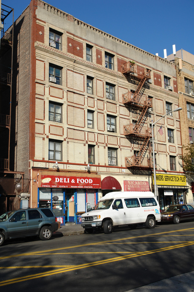 381-383 S Broadway in Yonkers, NY - Foto de edificio - Building Photo