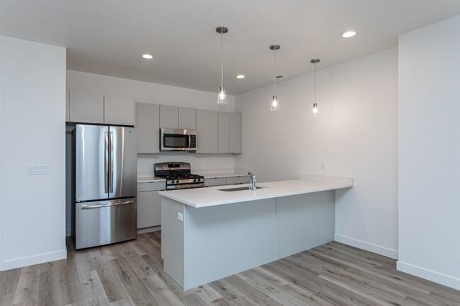 Lake Ridge Villas Town Homes at the Winnie in Bountiful, UT - Foto de edificio - Interior Photo