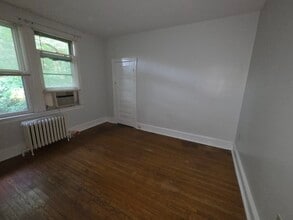 228 W Magnolia Ave, Unit Apt B in Aldan, PA - Building Photo - Building Photo