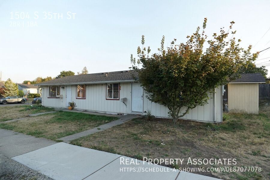 1504 S 35th St in Tacoma, WA - Building Photo