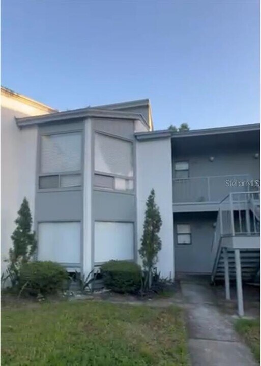 2510 Lemon Tree Ln in Orlando, FL - Building Photo