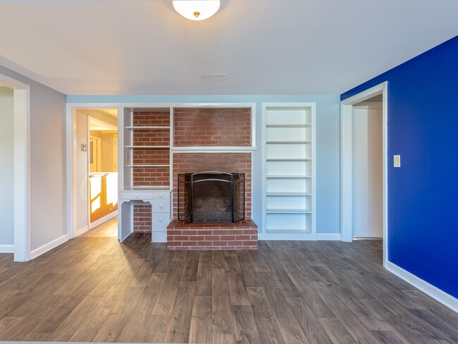 540 SE 151st Ave in Portland, OR - Foto de edificio - Building Photo
