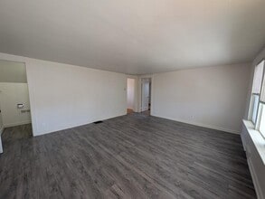 323 N 4th St in Sterling, CO - Building Photo - Building Photo