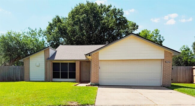 4923 Kentwalk Dr