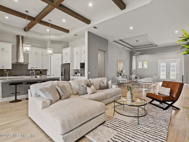 746 Glenneyre Cir in St. Augustine, FL - Building Photo - Building Photo