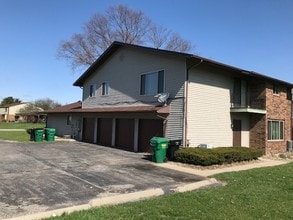 52152 Friars Ct in South Bend, IN - Foto de edificio - Building Photo