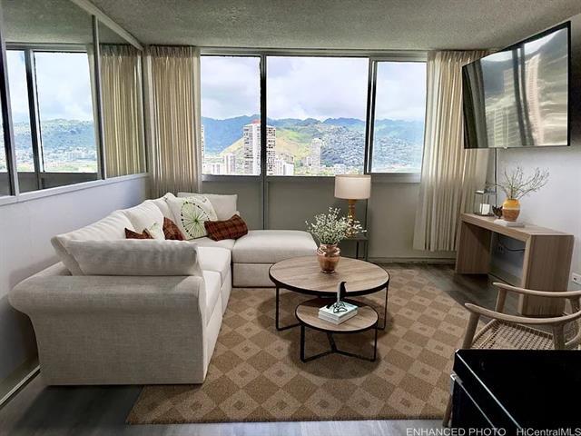 property at 2211 Ala Wai Blvd